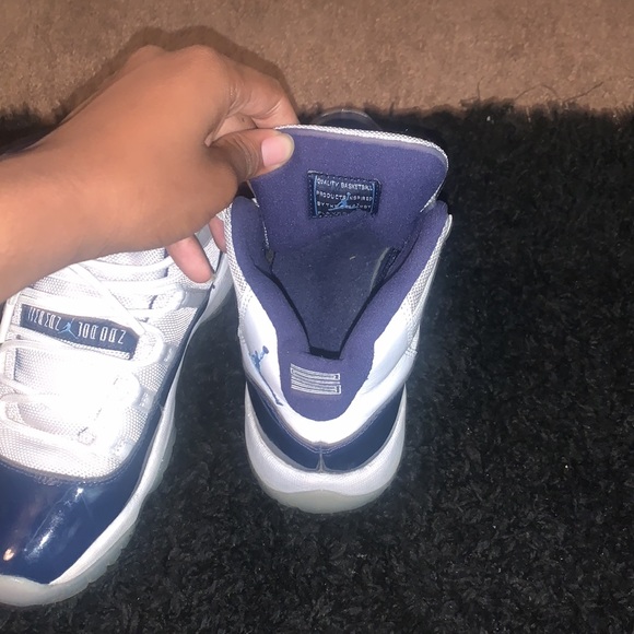 2017 Air Jordan 11 Retro GS 'Win Like '82' - Picture 3 of 5